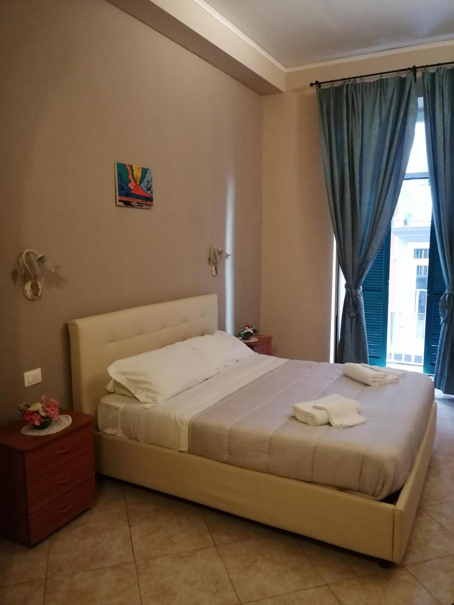 מלון נאפולי San Gaetano Bed מראה חיצוני תמונה